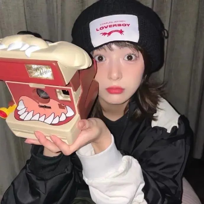 就爱你的谎